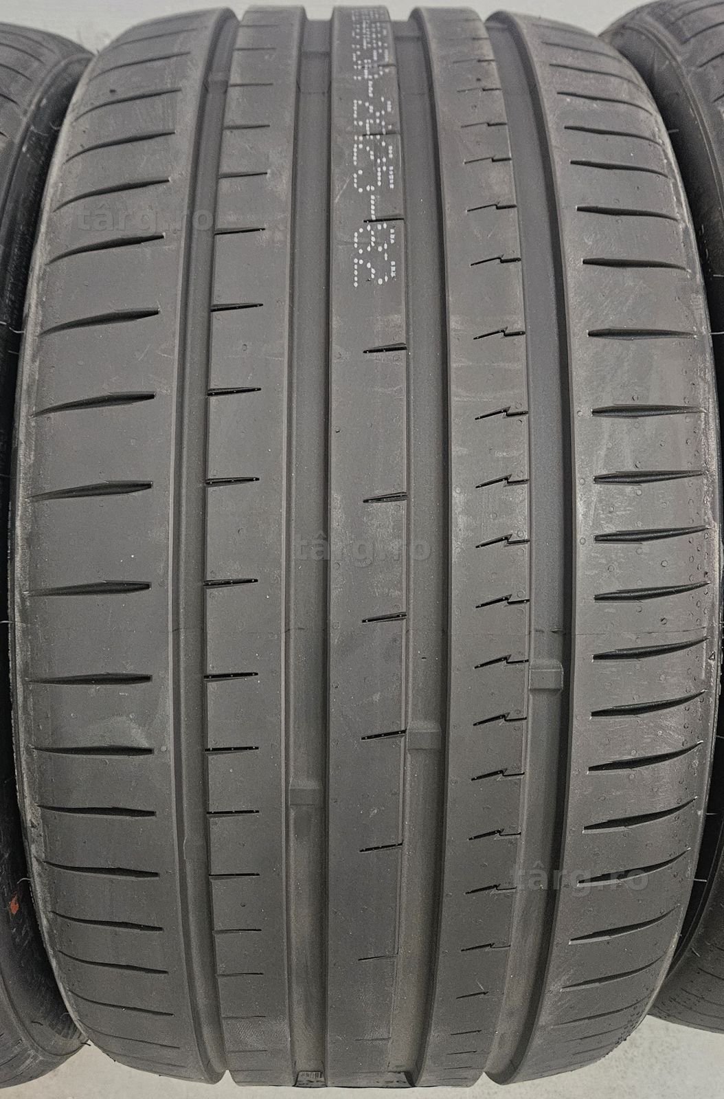 275/30 R20  97Y XL UNIGRIP (Gripmax) Anvelope vara cu protectie janta 4