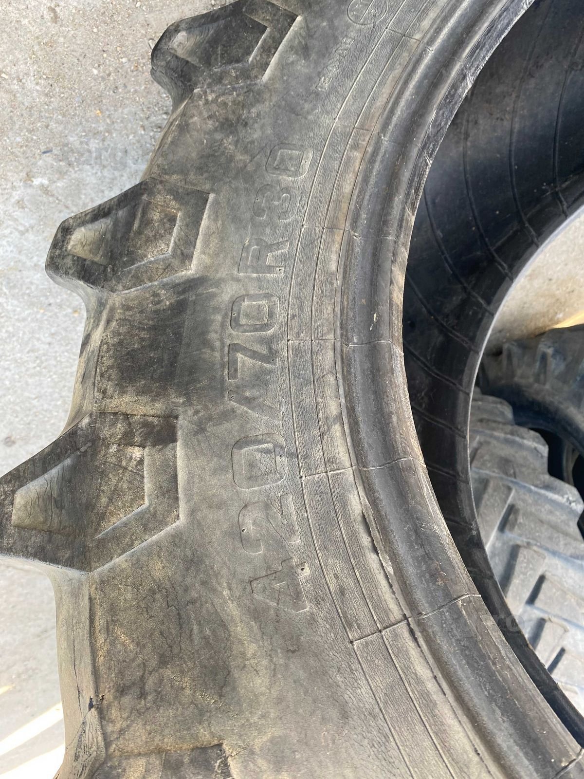 Anvelopa 420.70 R30 Pirelli 2