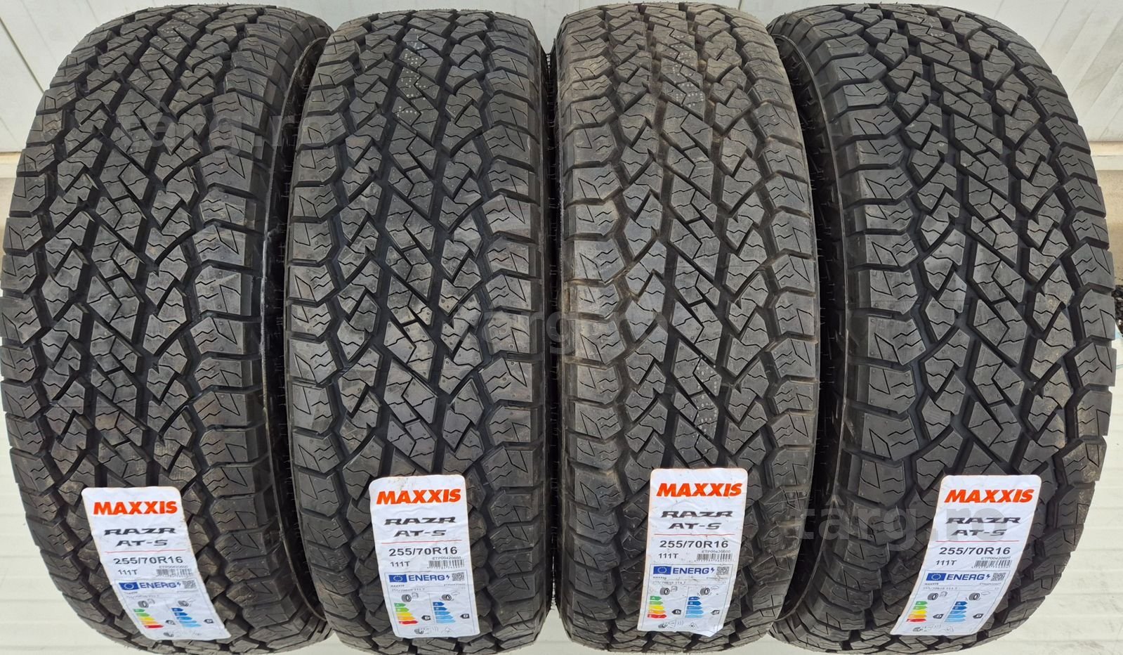 255/70 R16, 111T,MAXXIS RAZR AT-5,Anvelope all terrain M+S 2