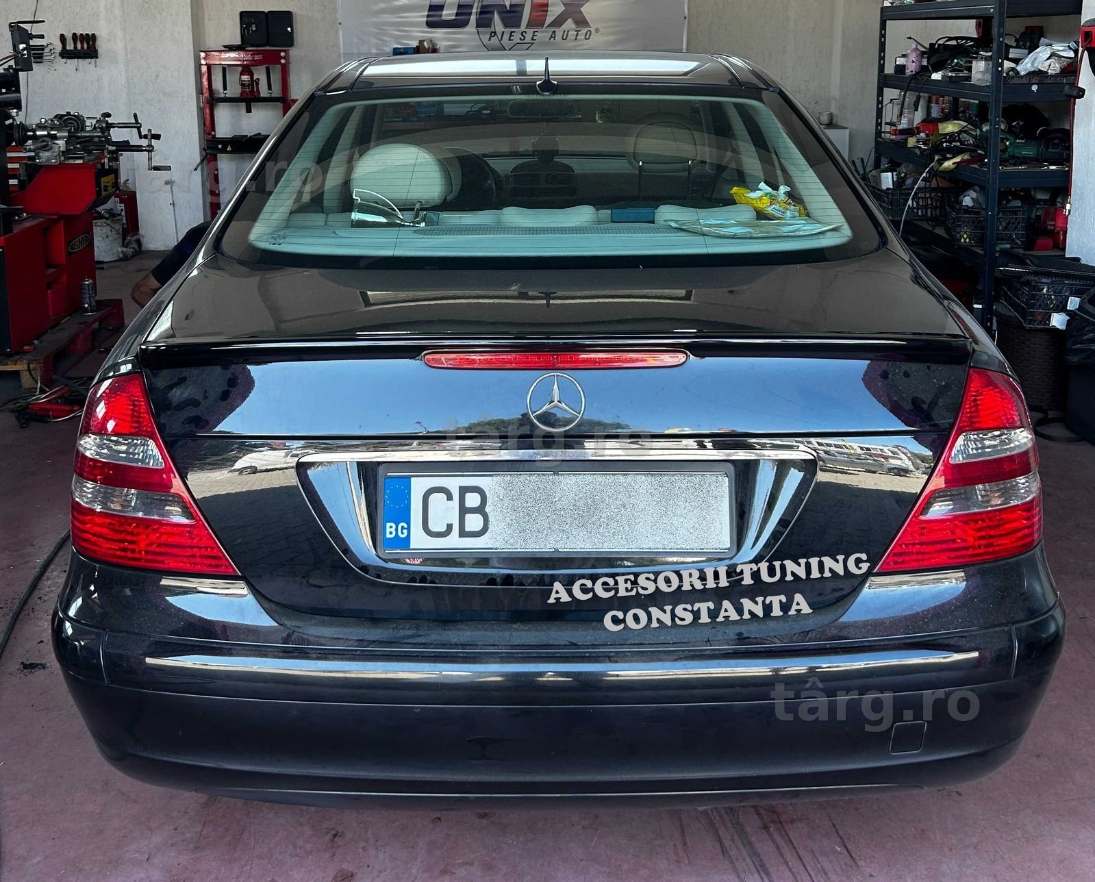 Eleron Portbagaj - Mercedes E Class W211 Negru Lucios