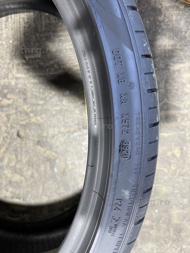 2 anvelope de vara Pirelli 285/30/22 4