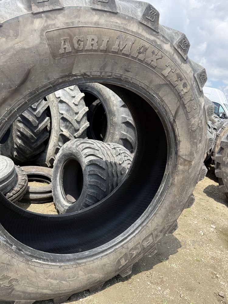 520/85r42 bkt 7