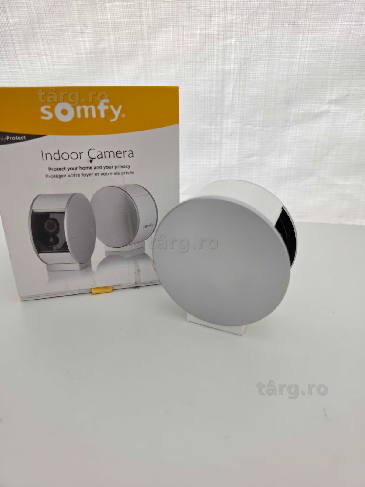 Camera supraveghere video de interior, Somfy Protect, cu obturator motorizat pentru protejarea vietii private 2