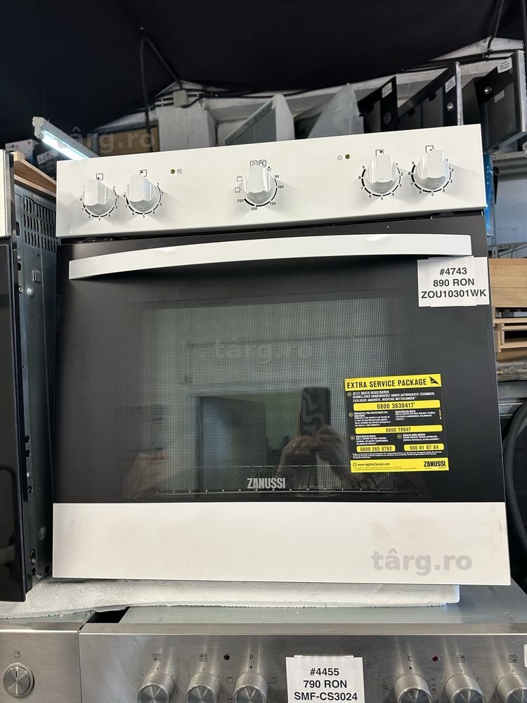 Cuptor electric incorporabil Zanussi