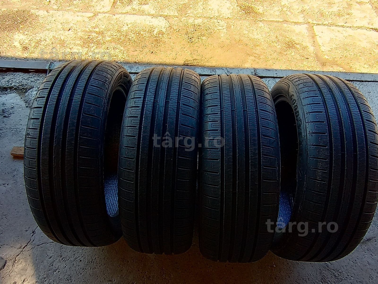 4 anvelope noi Goodyear 215/50 R19 dot 0522