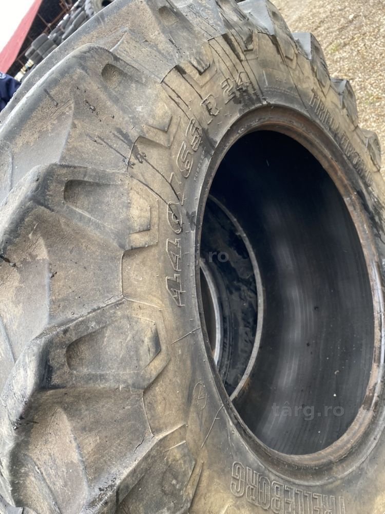 440/65r24 4