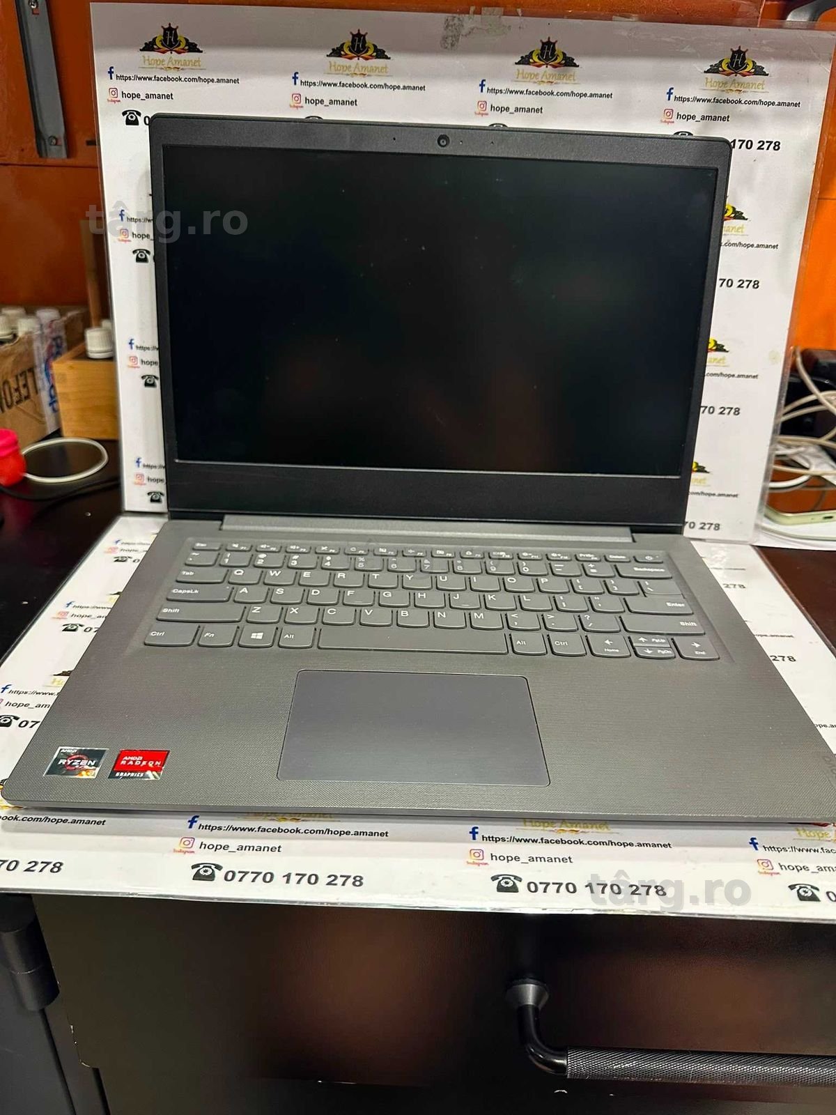 Hope Amanet P13 / Laptop Lenovo V14
