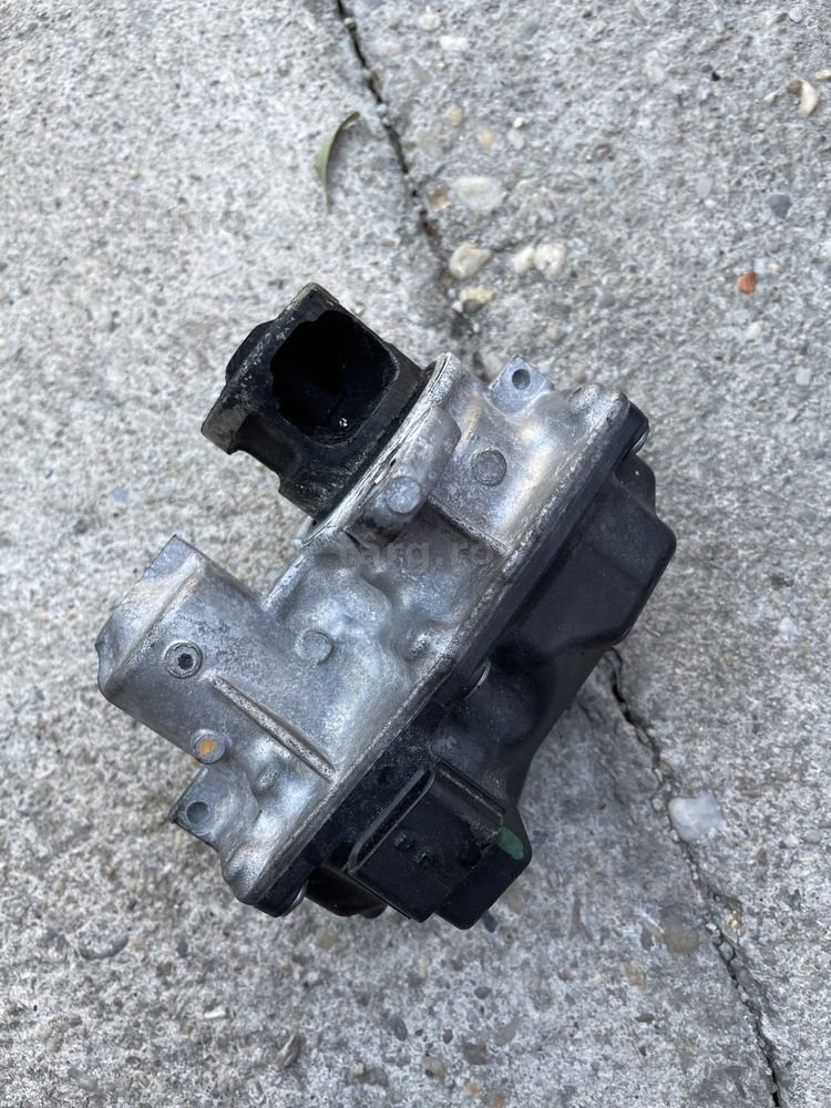 Vand EGR Renault Talisman 1.6 diesel bi turbo 147105039R