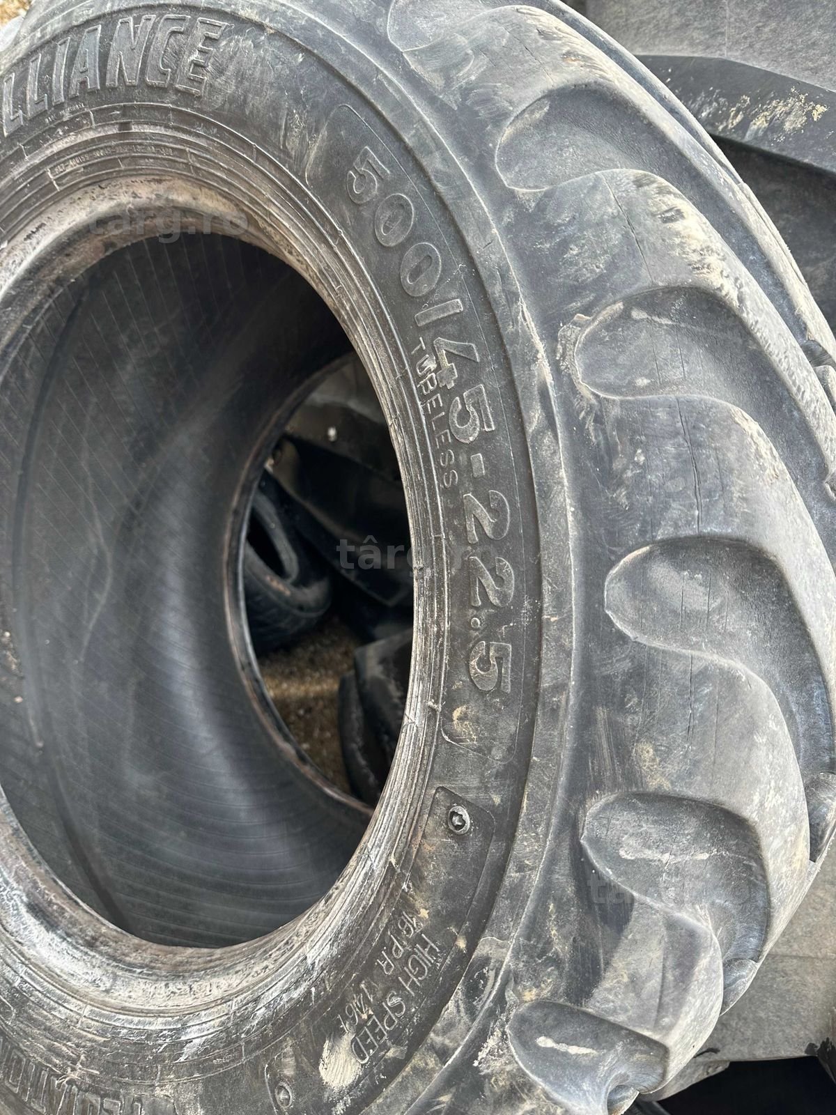 Anvelope 500/45 R22,5 2