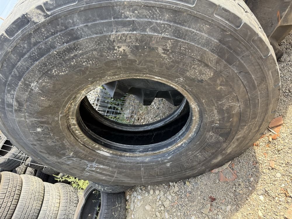 445/95r25 michelin 3