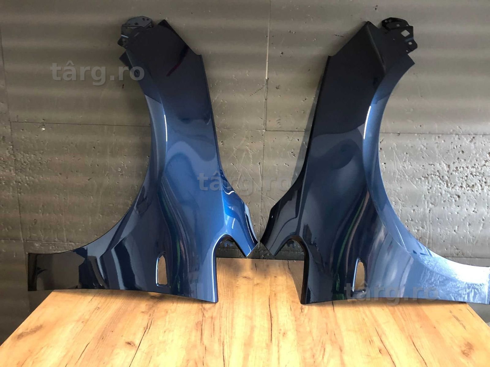 Aripa Fata Dreapta & Stanga Opel Astra J 2009-2015 (22A (Albastru))