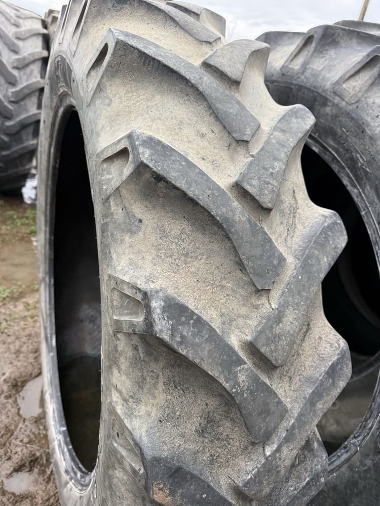 12,4r36 bkt tractor 3