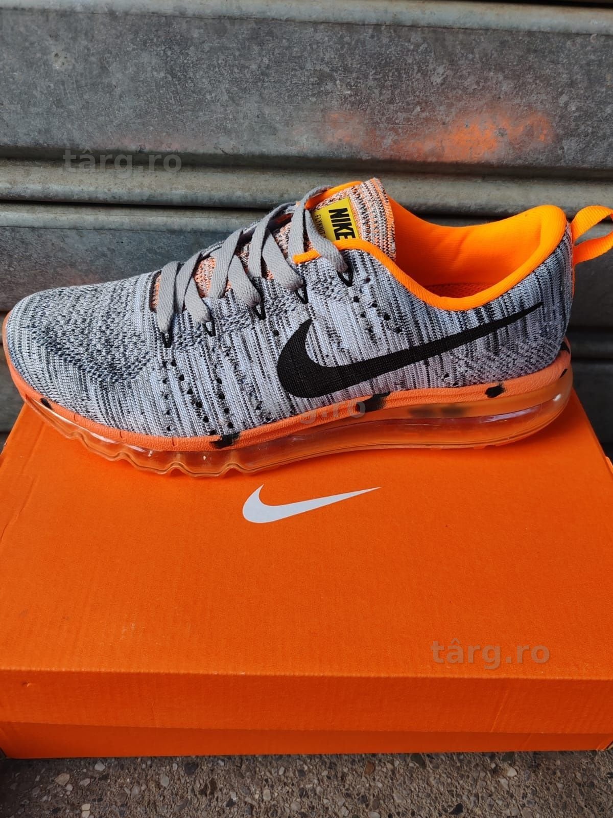 Nike flyknit max  crimson bright 4