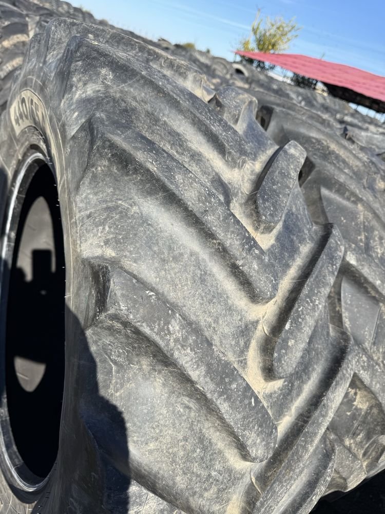440/65r28 michelin 3