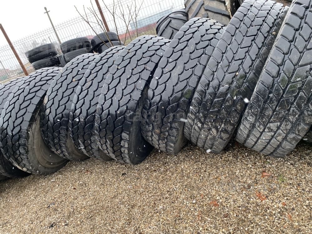 445/95r25