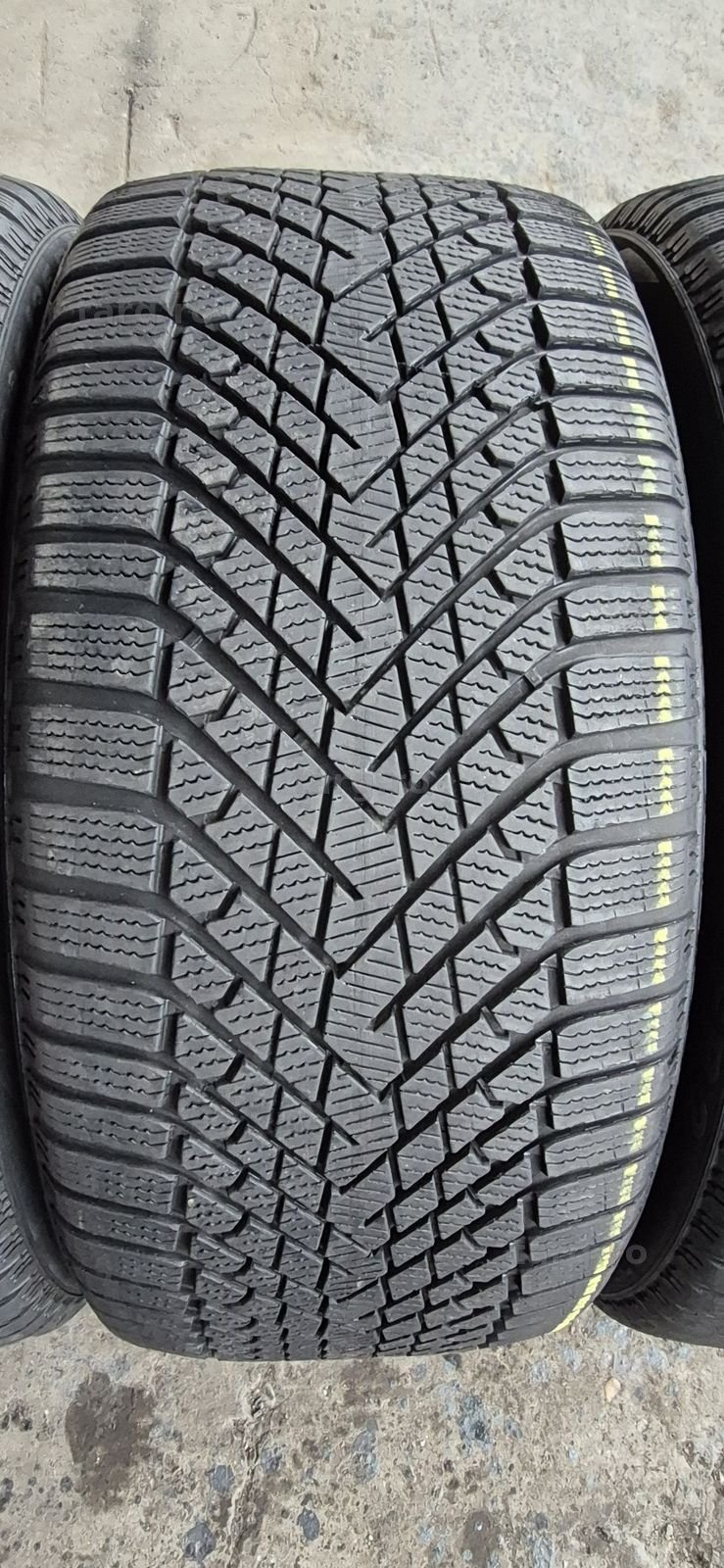 4 anvelope iarna ca noi Pirelli 285/35/22,dot 2023.Pret/bucata. 3