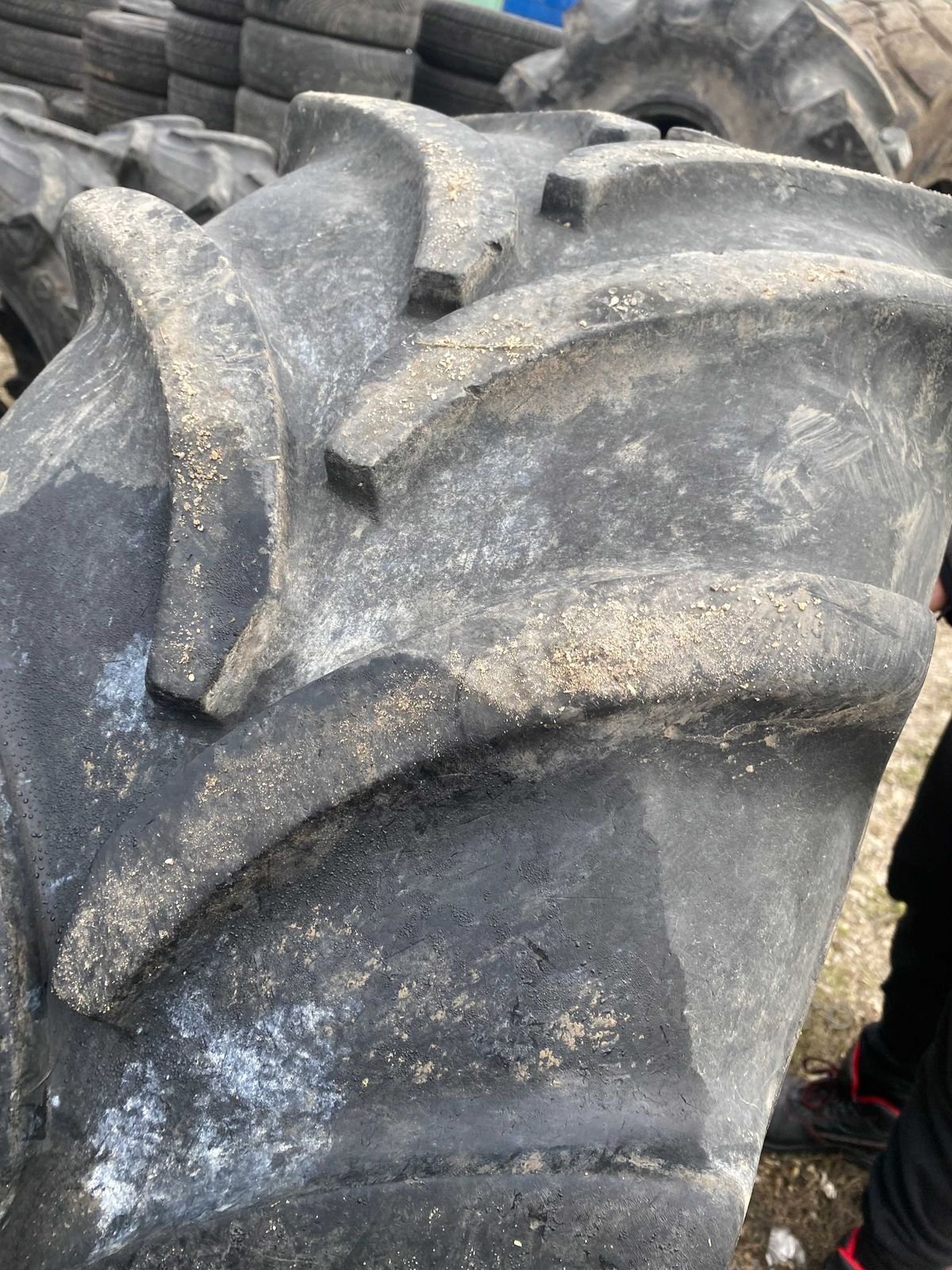 Cauciuc 480.65 R28 Vredestein 4