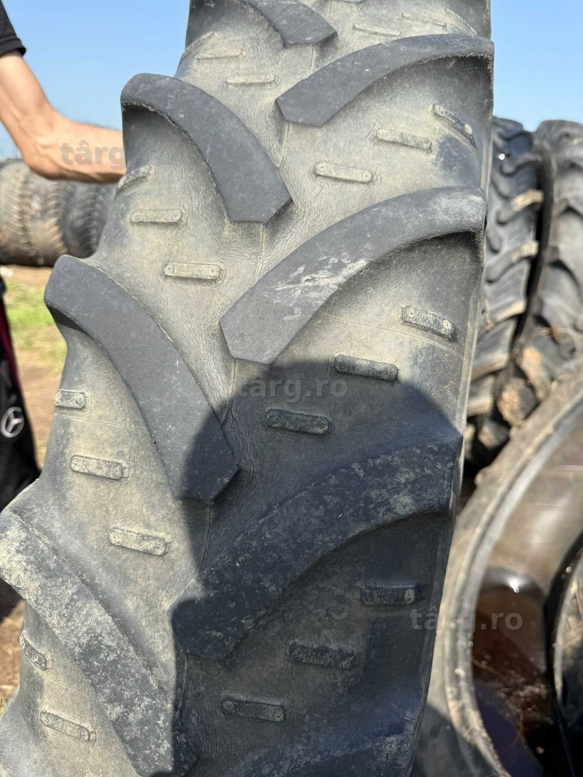 Anvelope inguste 11.2 R38 Kleber 4