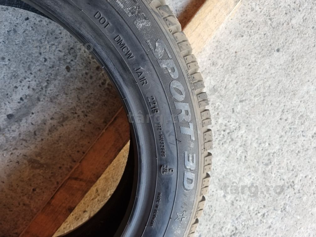 4 anvelope iarna ca si noi DUNLOP runflat 175/60/16 DOT 2019 PRET PER 7