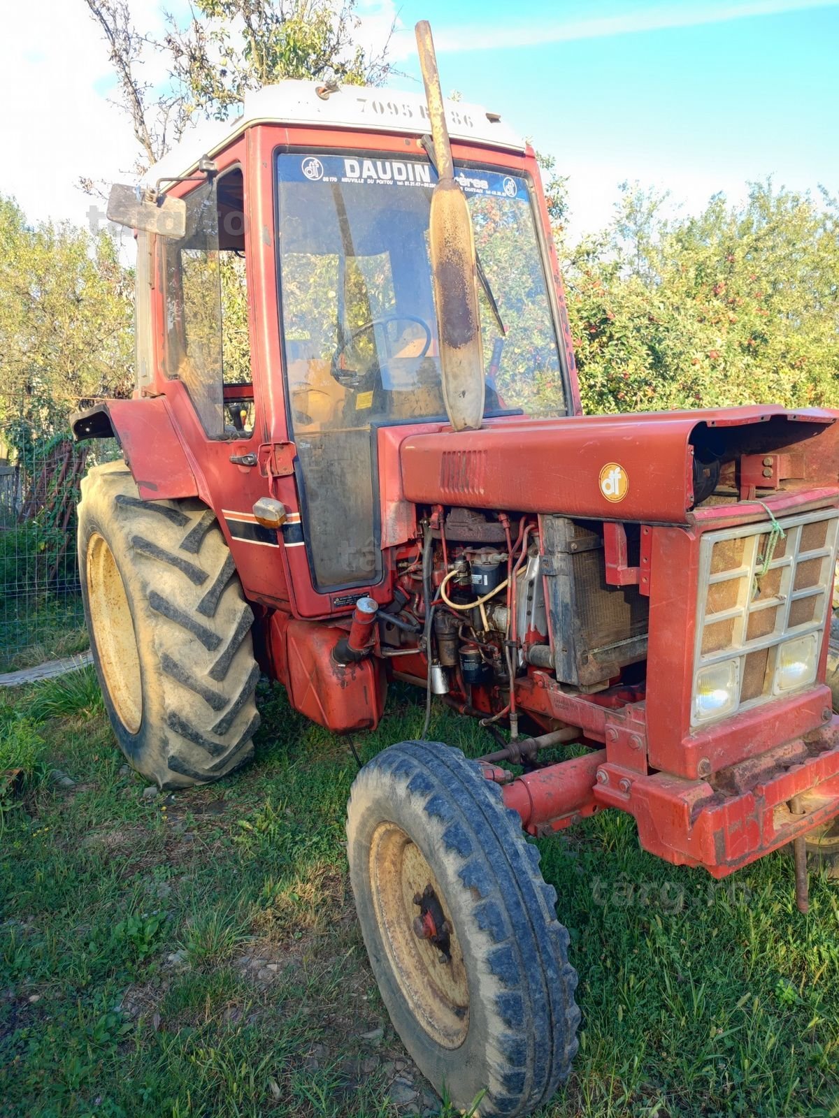 Piese tractor international 745 845