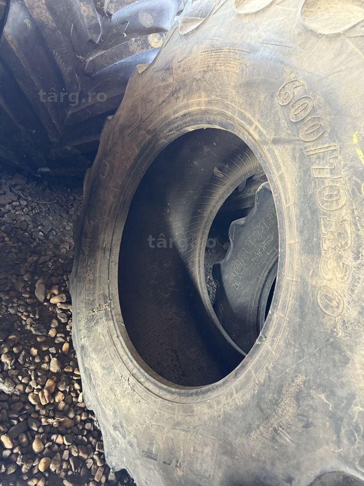 600/70r30 bkt tractor 3