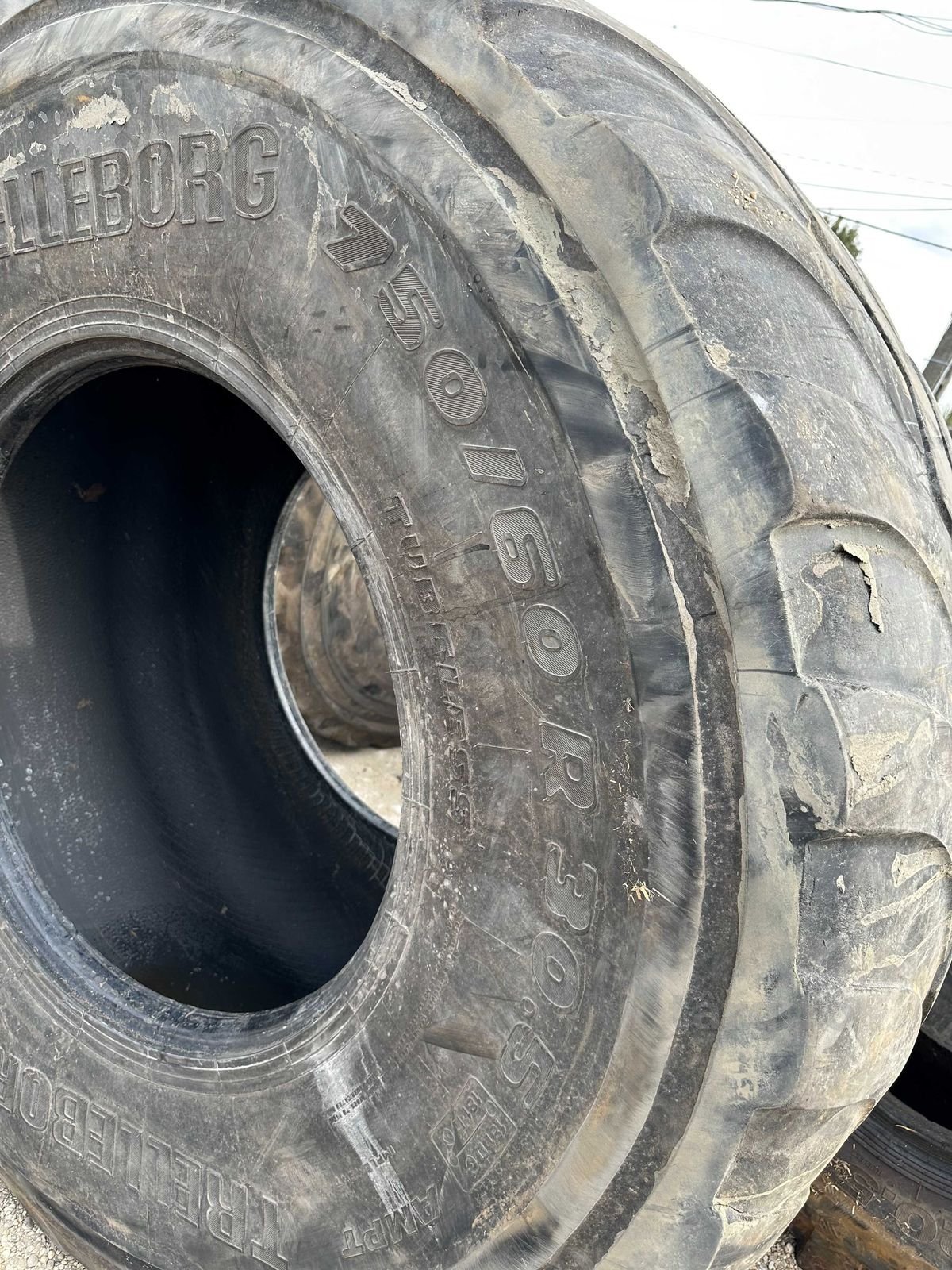 Anvelopa 750/60 R30,5 Trelleborg 2