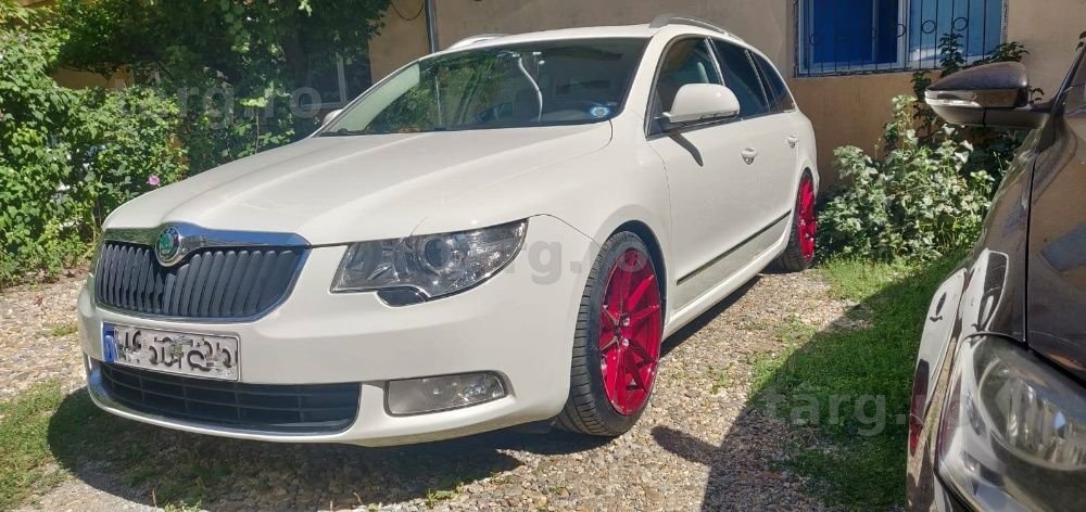 Jante  aliaj Skoda Suberb 2012 Japan Racing JR21 18 inch platinum red