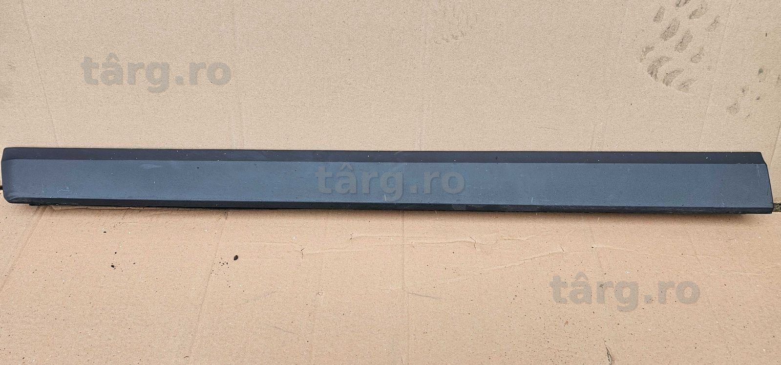 Bandou usa stanga fata Vw Passat B8 Alltrack 2015 2016 / 2017 2018