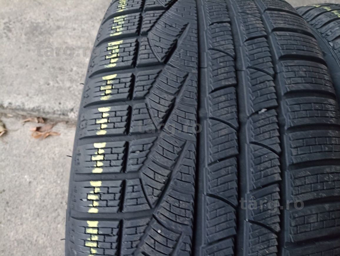 2 anvelope de iarna ca si noi Pirelli 275/45 R18 dot 3619 2