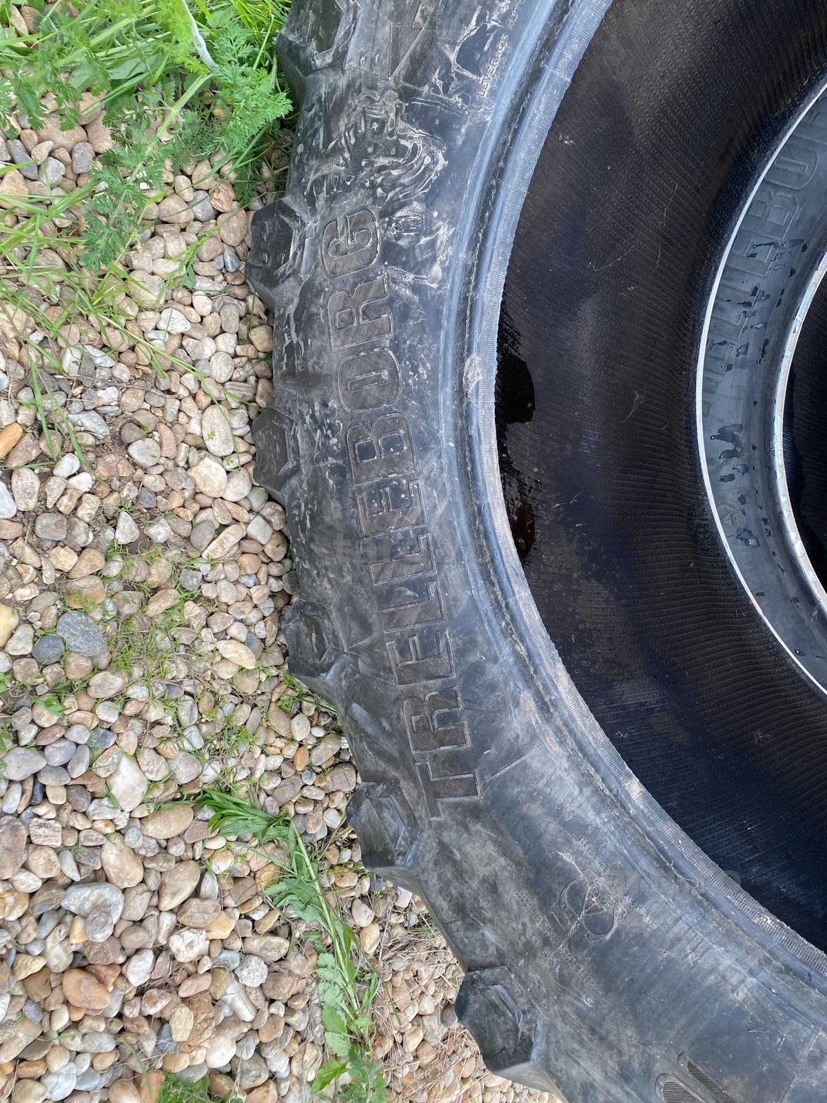 Anvelope 650.65 R42 Trelleborg 3