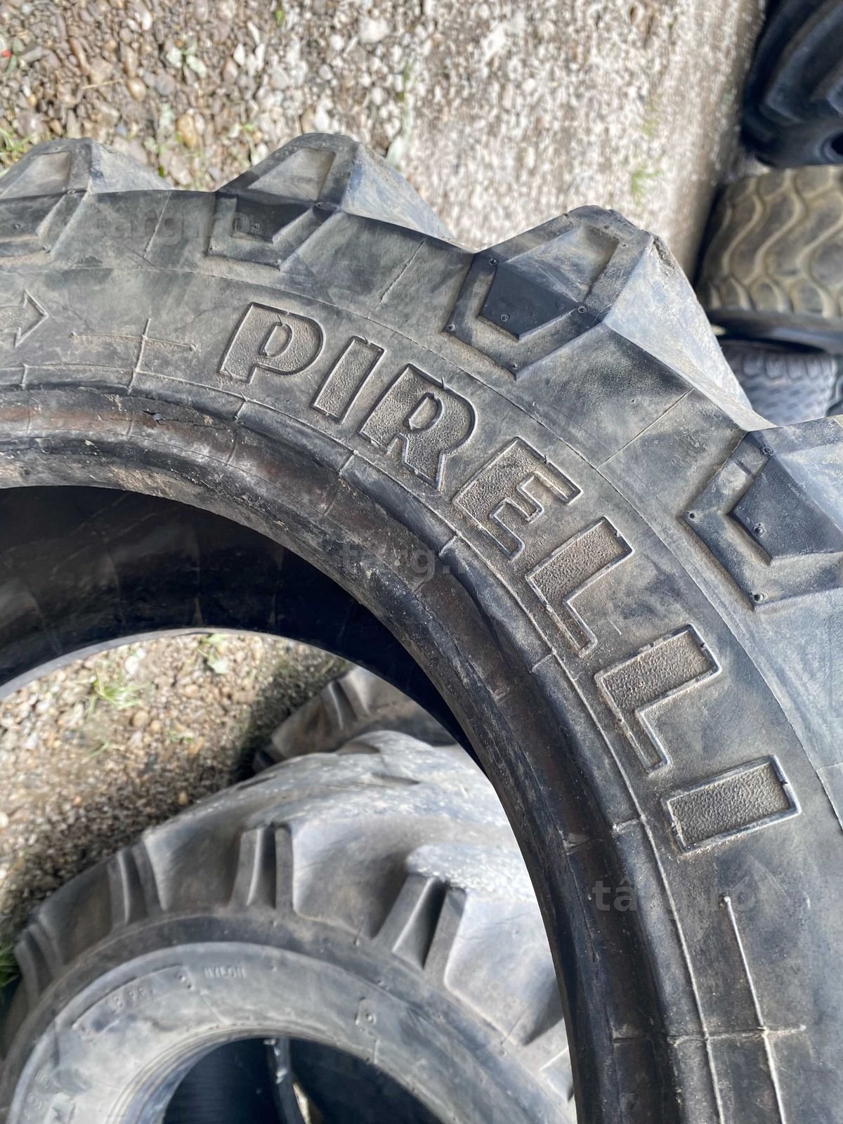 Anvelopa 300.70 R20 Pirelli 3