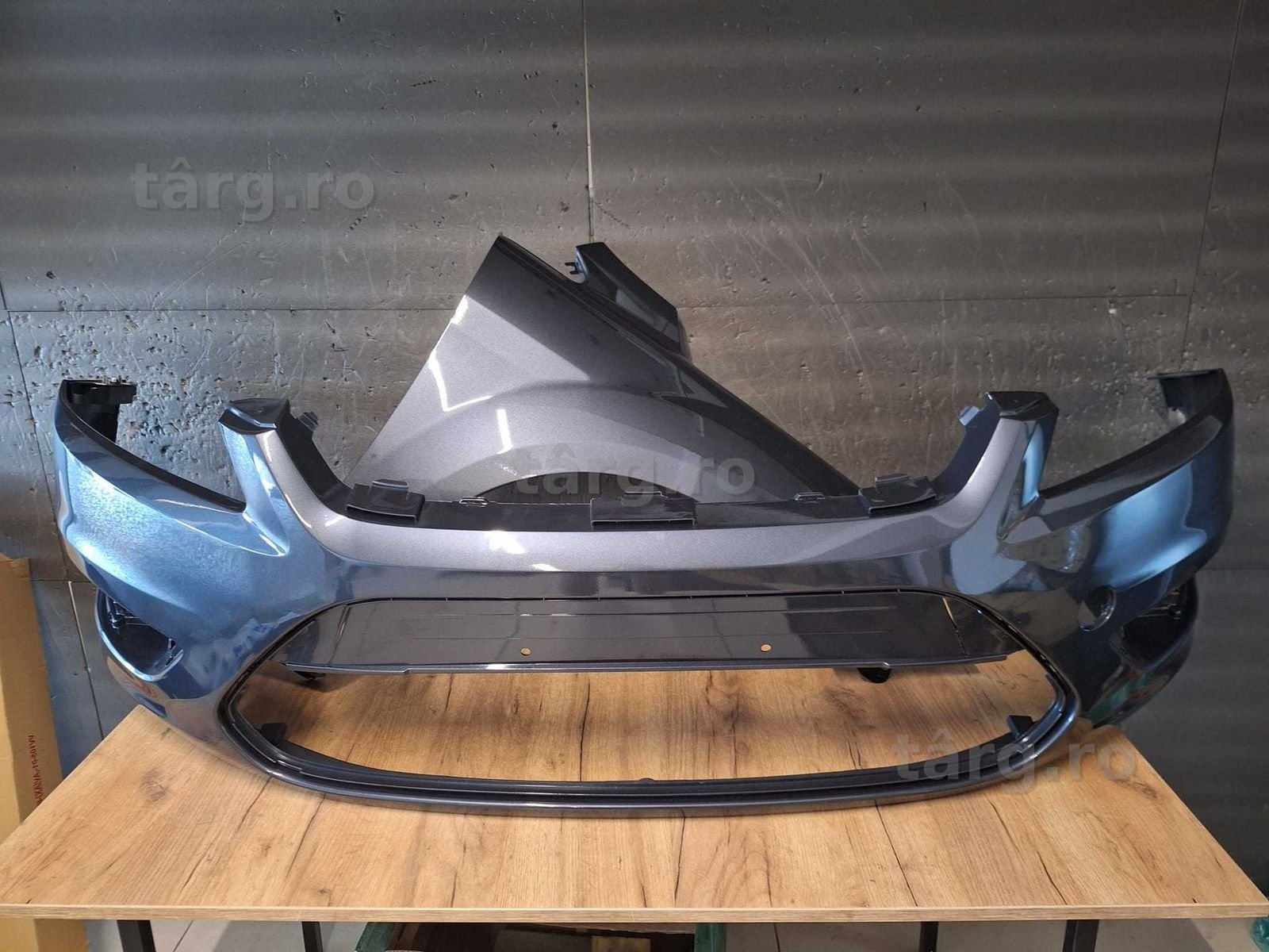 Bara & Aripa Fata Dreapta Ford Focus 2 II 2008-2011 (Sea Grey (Gri))