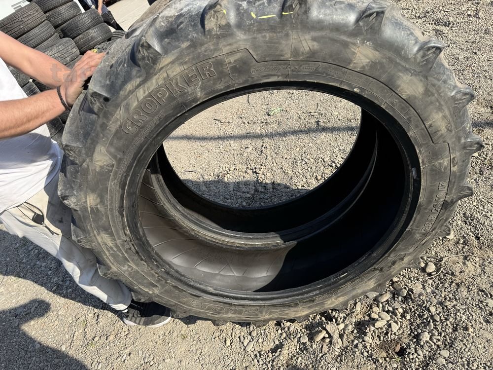 270/95r32 kleber 3