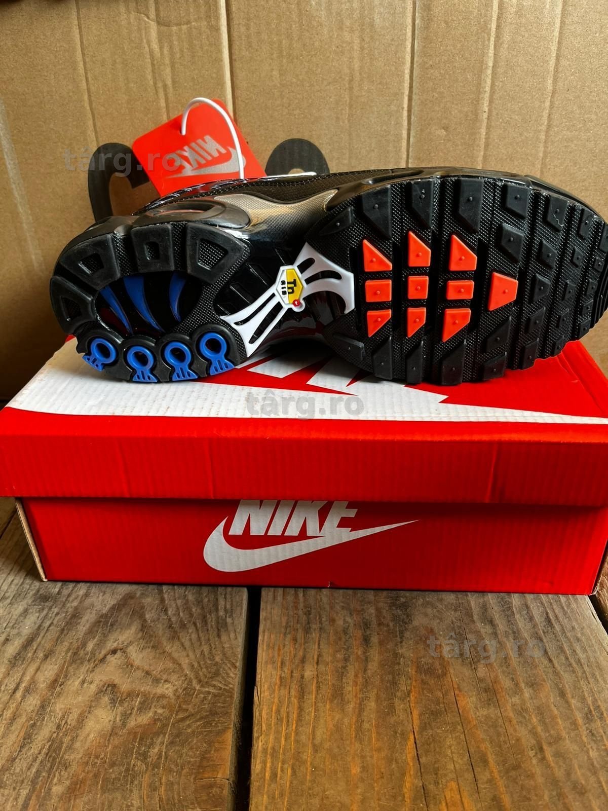 Nike air max plus, 3