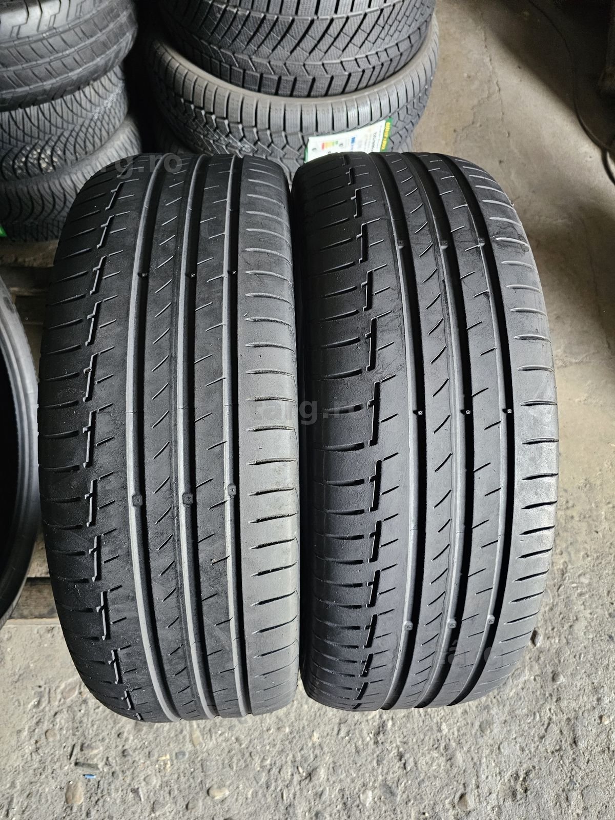 2 anvelope vara 235 60 18 Continental