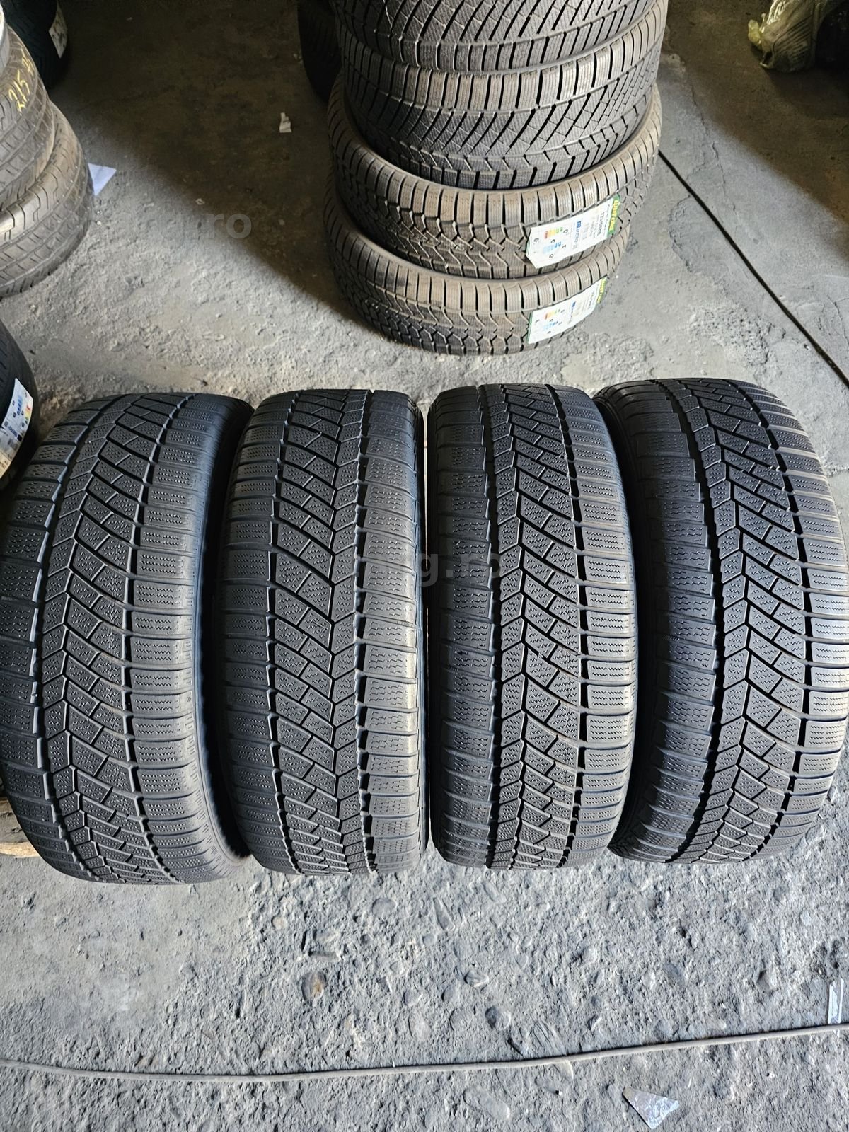 4 anvelope iarna 205 50 17 Continental Runflat