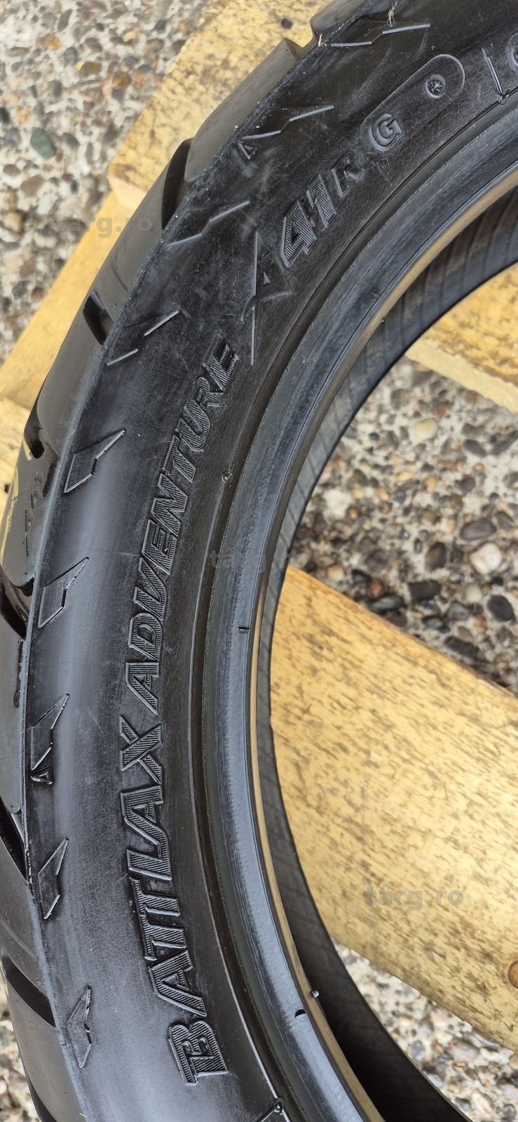 O anvelopa moto ca noua Bridgestone 150/70R17M/C,dot 2018. 4