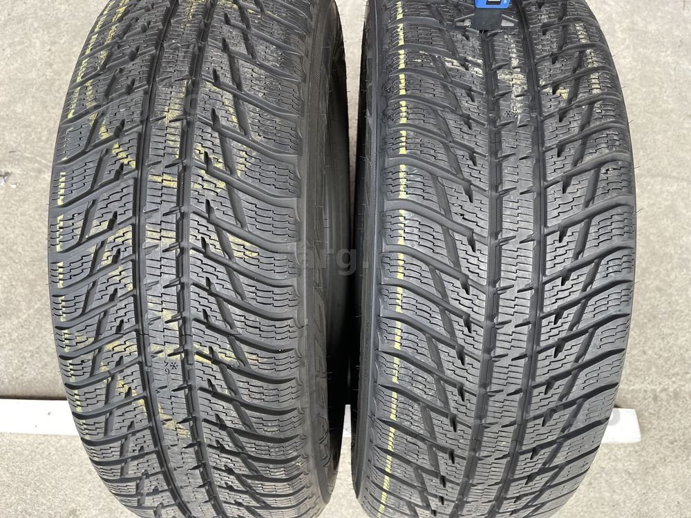 2 anvelope de iarna 265/70/17 Nokian ca noi 3