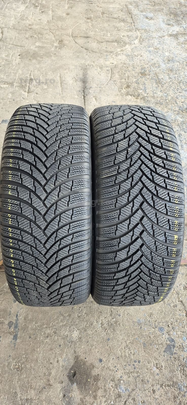 2 anvelope iarna ca noi Firestone 235/45/19,dot 2023.Pret/bucata.