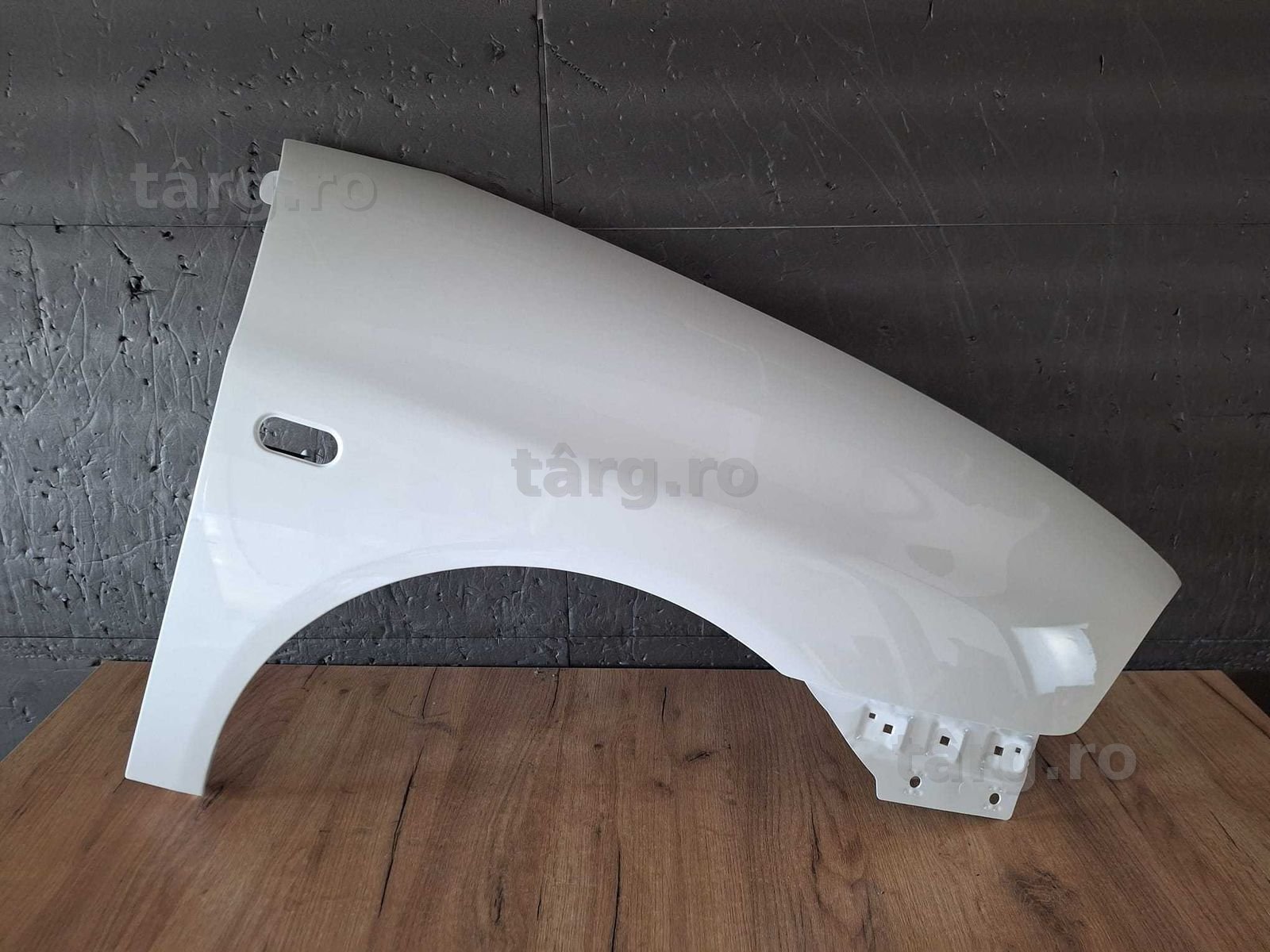 Aripa Fata Dreapta Seat Ibiza An 2002-2008 (LB9A (Alb))