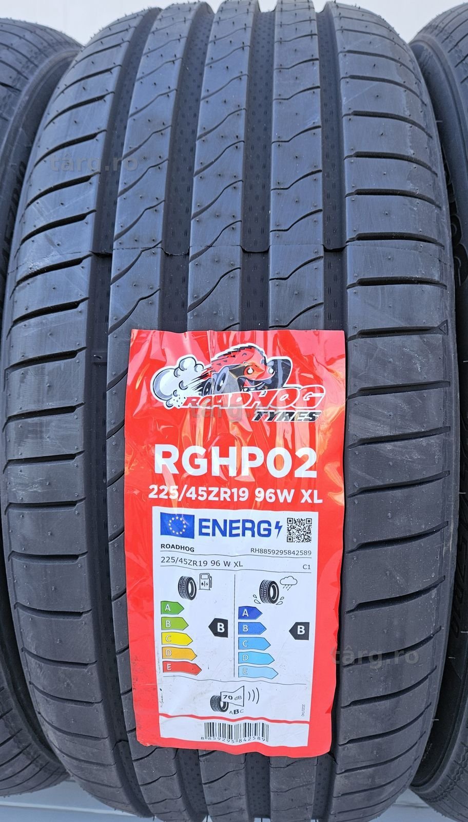 225/45 R19, 96W XL, ROADHOG RGHP02 ,Anvelope de vara B/B/70 3