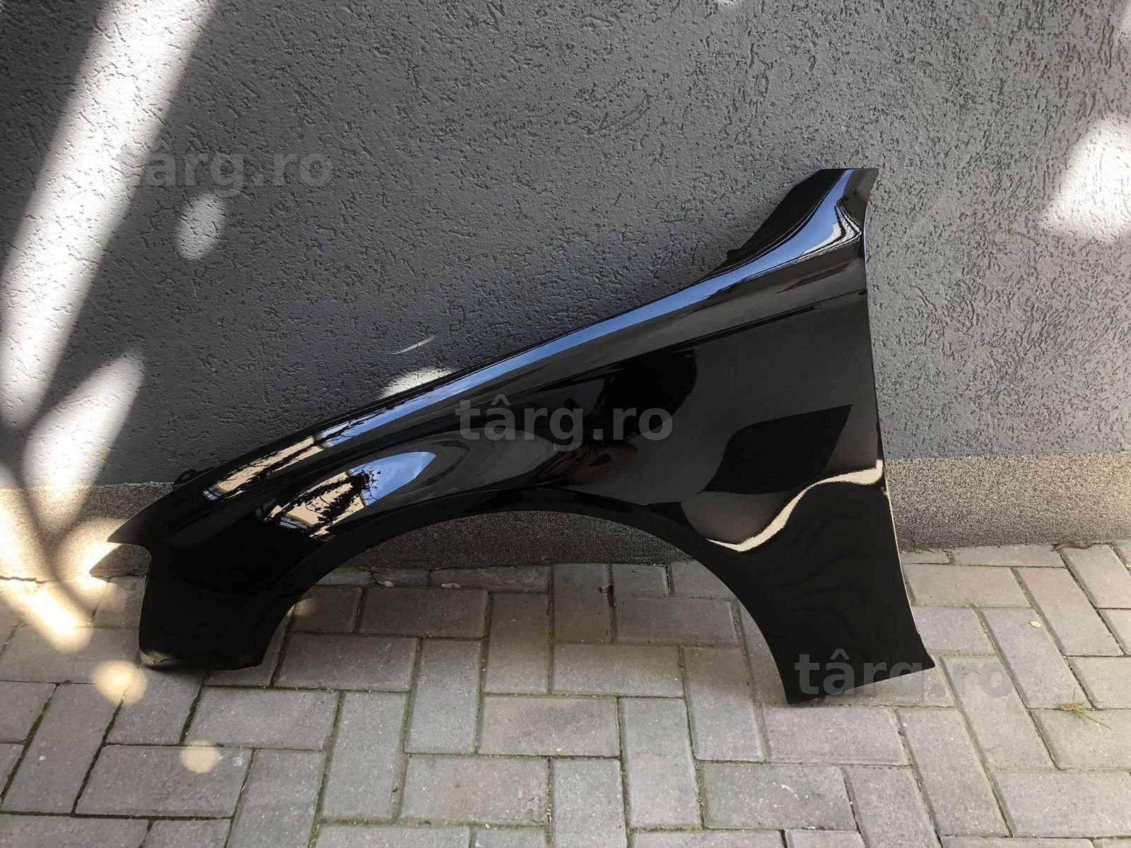 Aripa Fata Stanga Audi A4 B8 An 2007-2011 Vopsita Negru