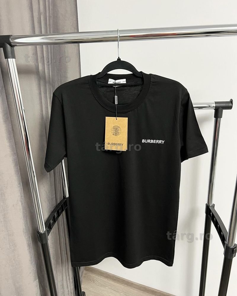 Tricou BURBERRY  super calitate