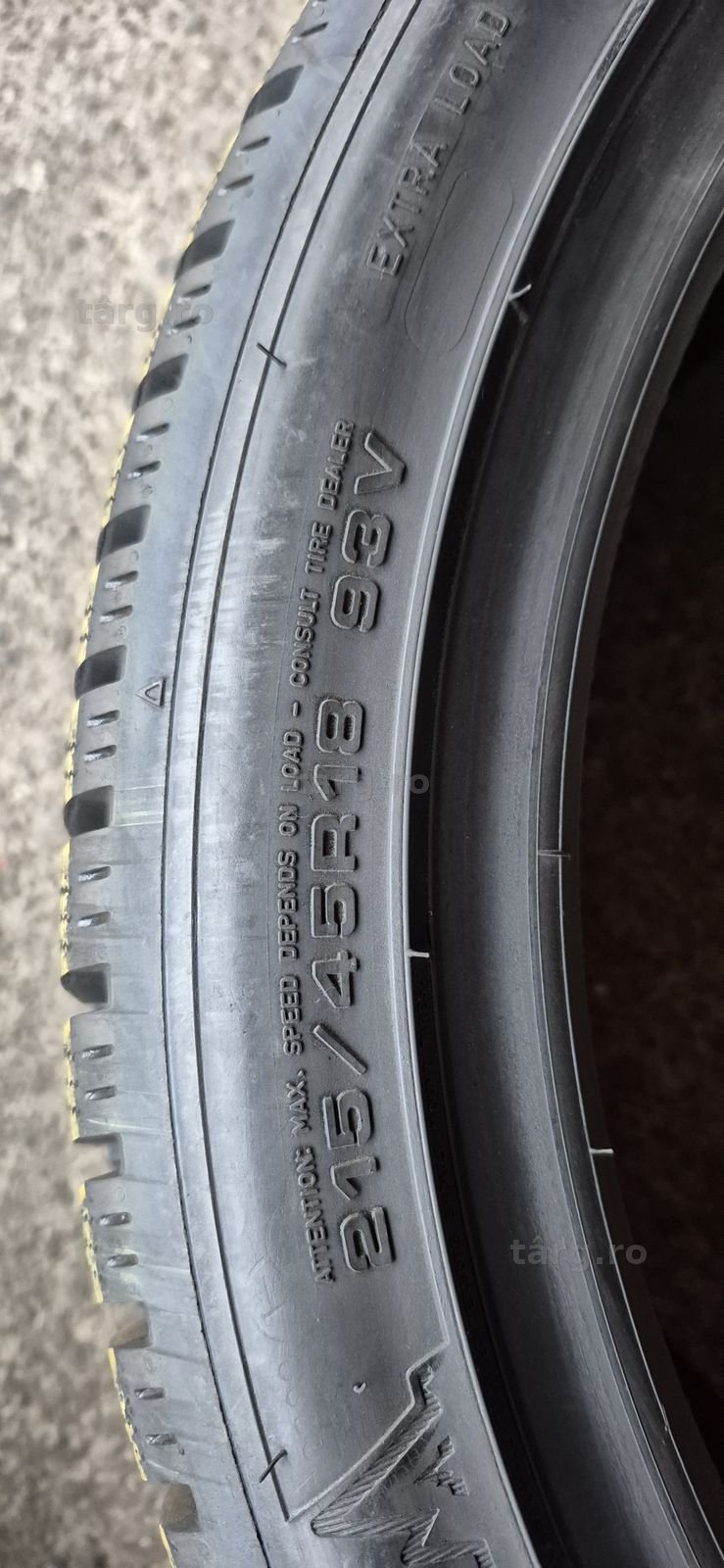 2 anvelope iarna ca noi Goodyear  215/45/18,dot 2020.Pret/bucata. 5