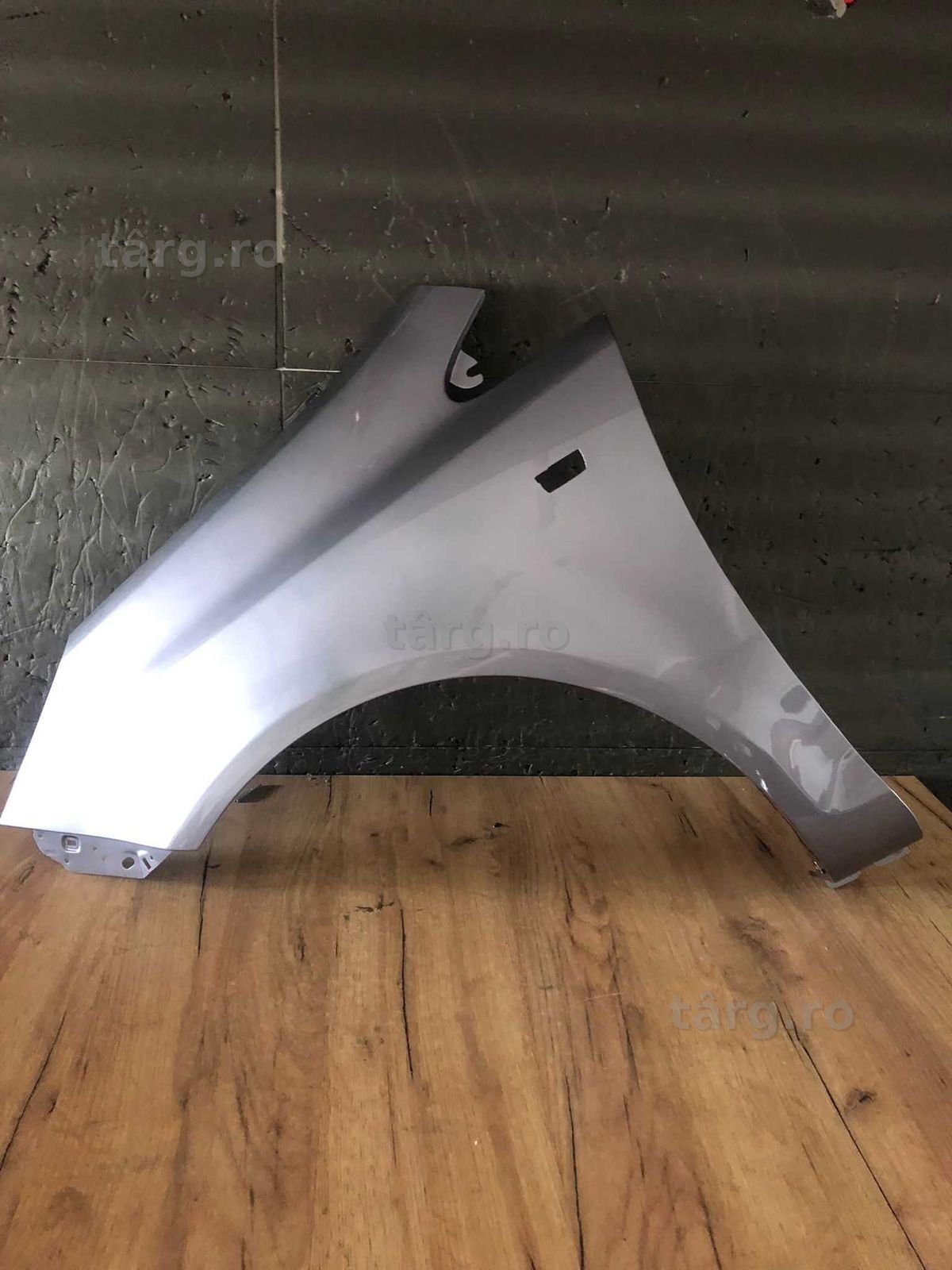 Aripa Fata Stanga Opel Corsa D 2006-2015 (Z166 (Gri))