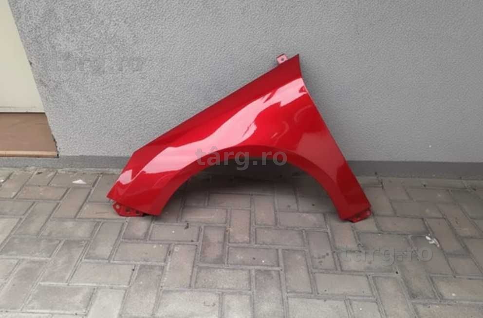 Aripa Fata Stanga Ford Focus 3 III 2011-2014 Vopsita Rosu