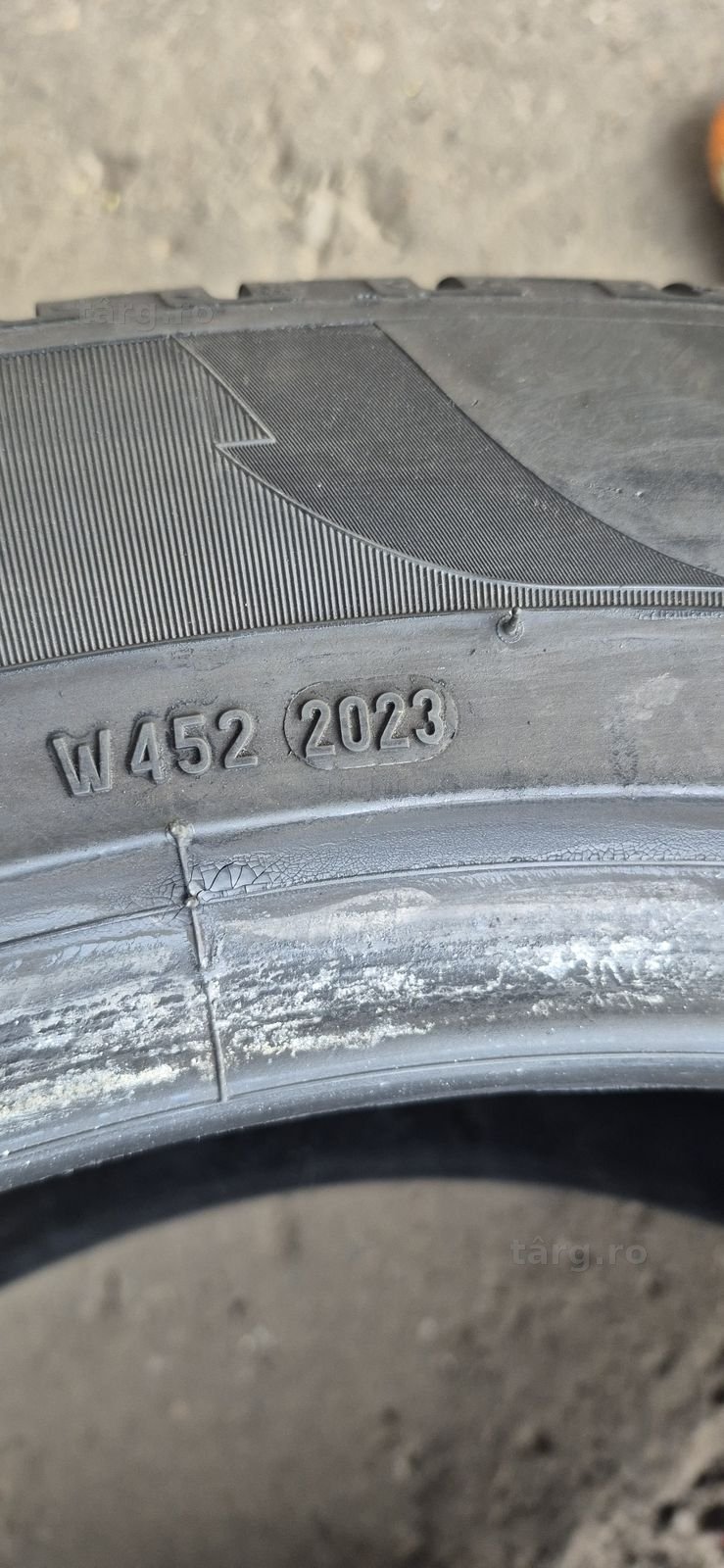 4 anvelope iarna runflat Pirelli 285/45/21.Pretul este pe bucata. 8