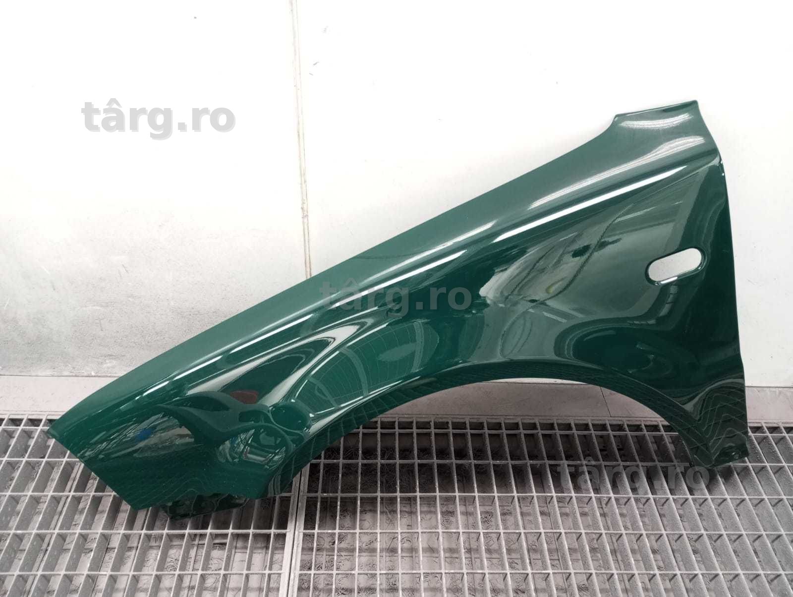 Aripa Fata Stanga VW Passat B5.5 An 2000-2003 (LB6G (Verde))