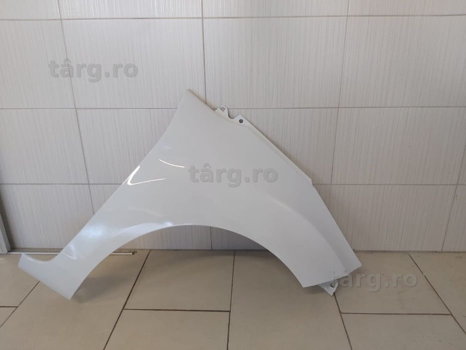 Aripa Fata Dreapta Ford Fiesta 2013-2017 (Cod: - (Alb)) Vopsita