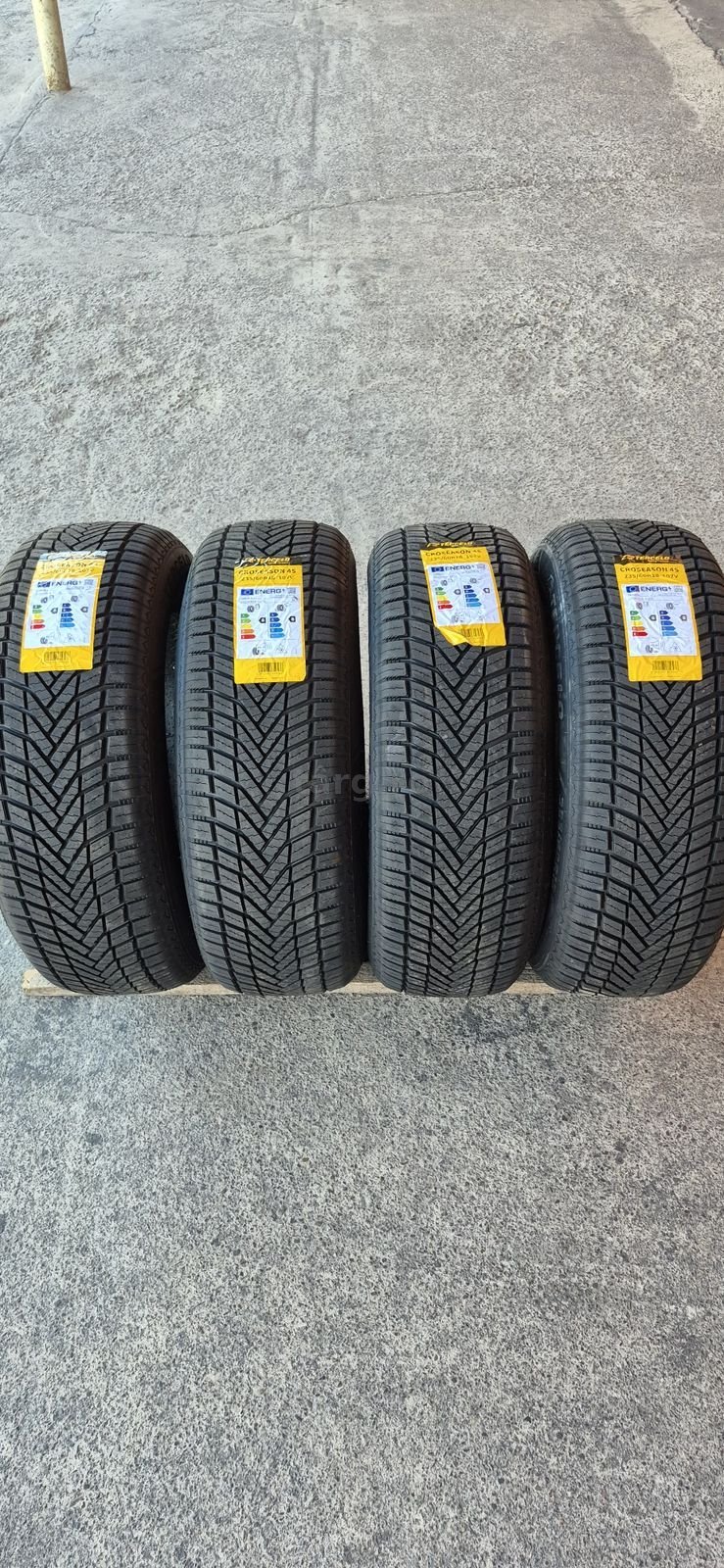 4 anvelope M+S noi Tercelo 235/60/18,dot 2026.Pretul este pe bucata.